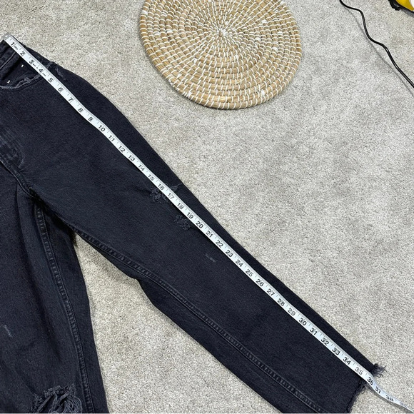 Abercrombie & Fitch Curve Love The Mom High Rise Skinny Jean Black Destroy 26 2R - Picture 14 of 15